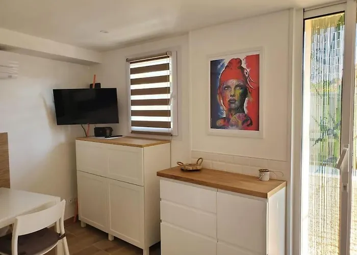 T2 Neuf Independant Dans Villa Proche Des Plages