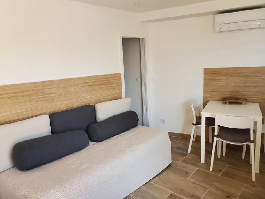 Apartment T2 Neuf Independant Dans Proche Des Plages